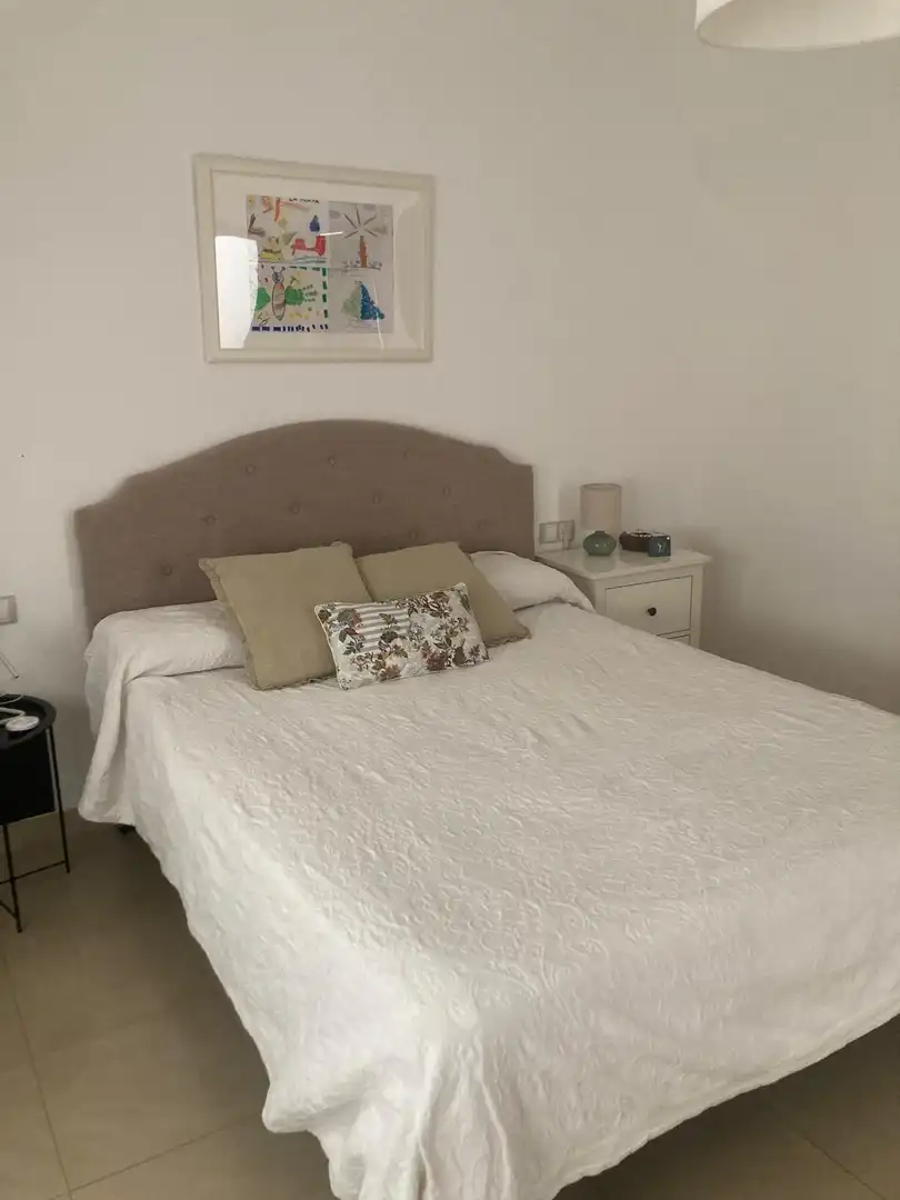 Dormitori de Casa o xalet en venda en Córdoba amb Aire condicionat, Parquet i Terrassa
