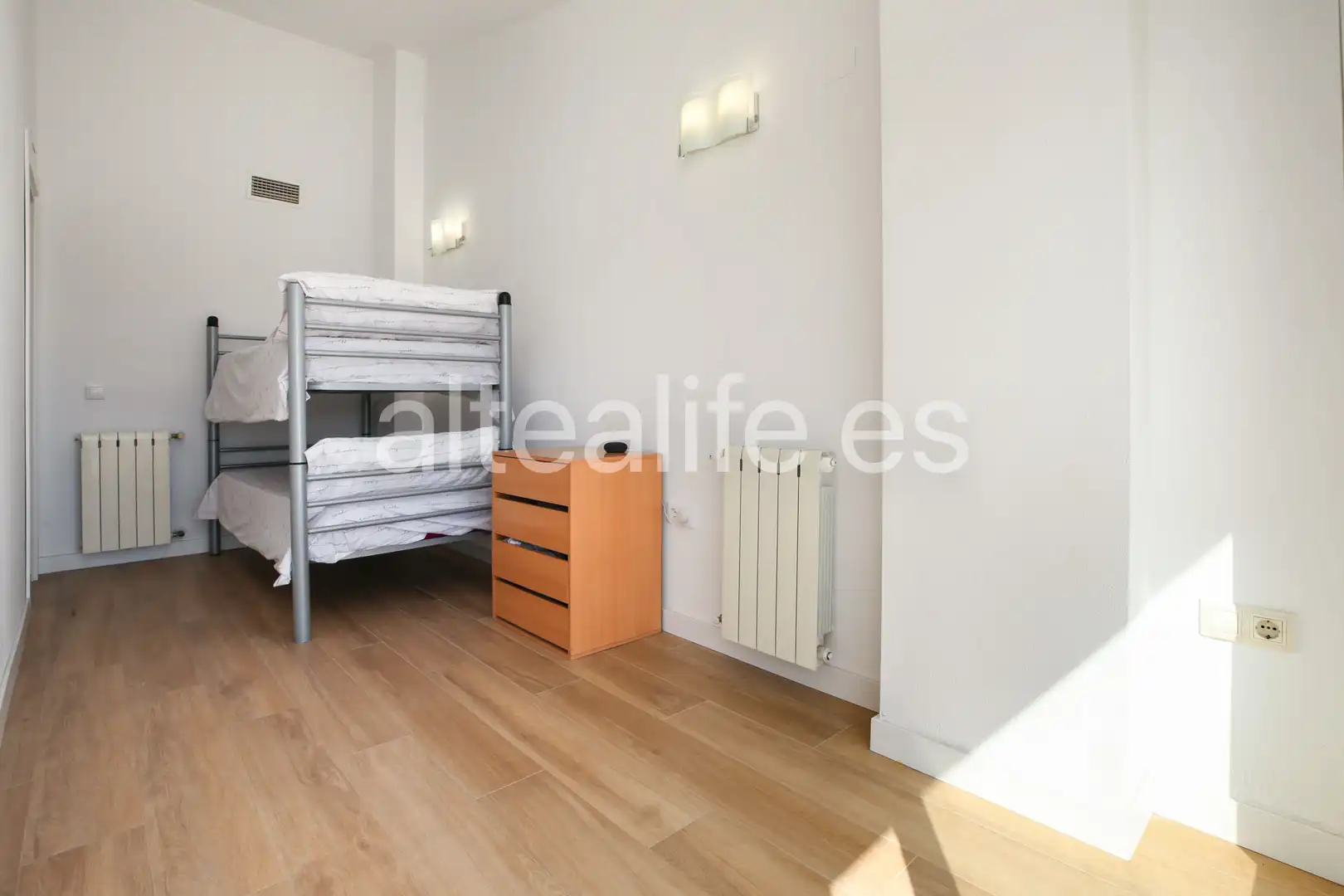 Schlafzimmer von Wohnungen zur Miete in Altea mit Klimaanlage, Heizung und Terrasse