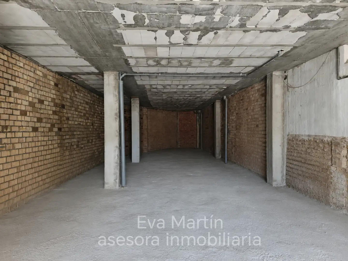 Locale commerciale in affitto a Avenida Juan Pablo II, imagen 2