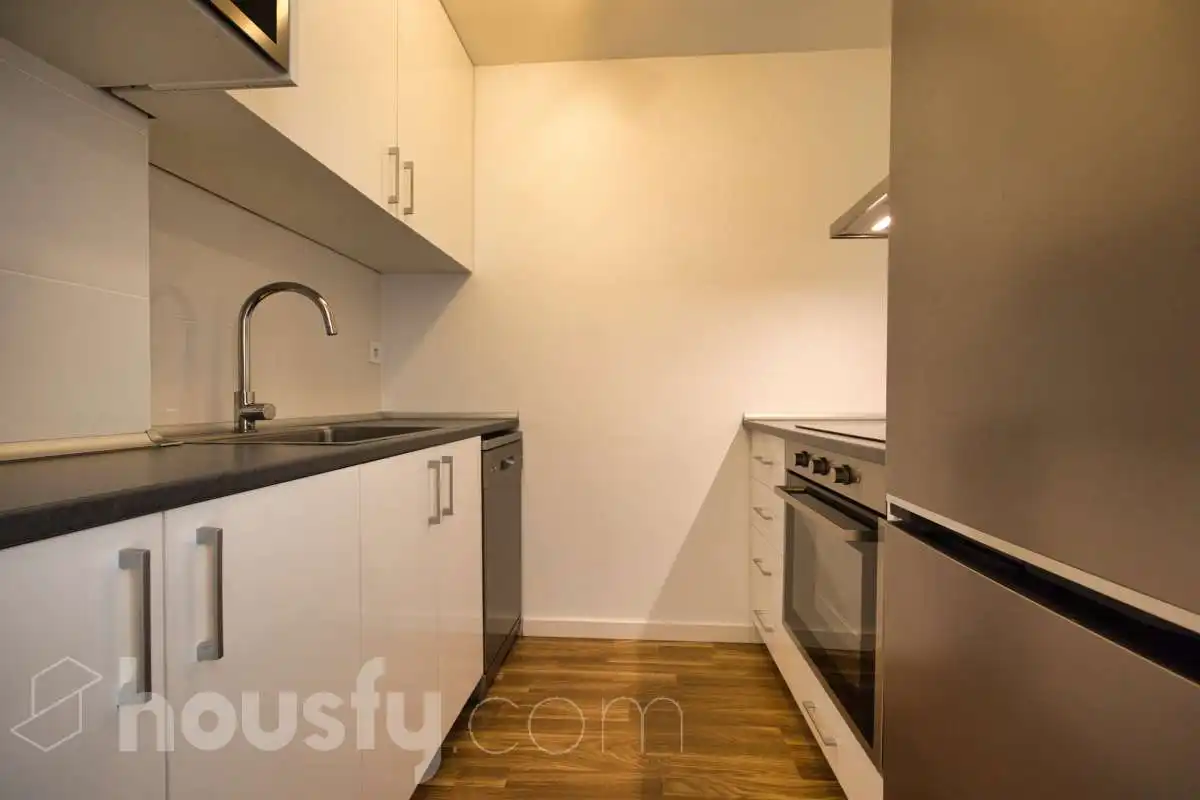 Kitchen of Study for sale in Torrevieja  with Air Conditioner, Parquet flooring and Furnished