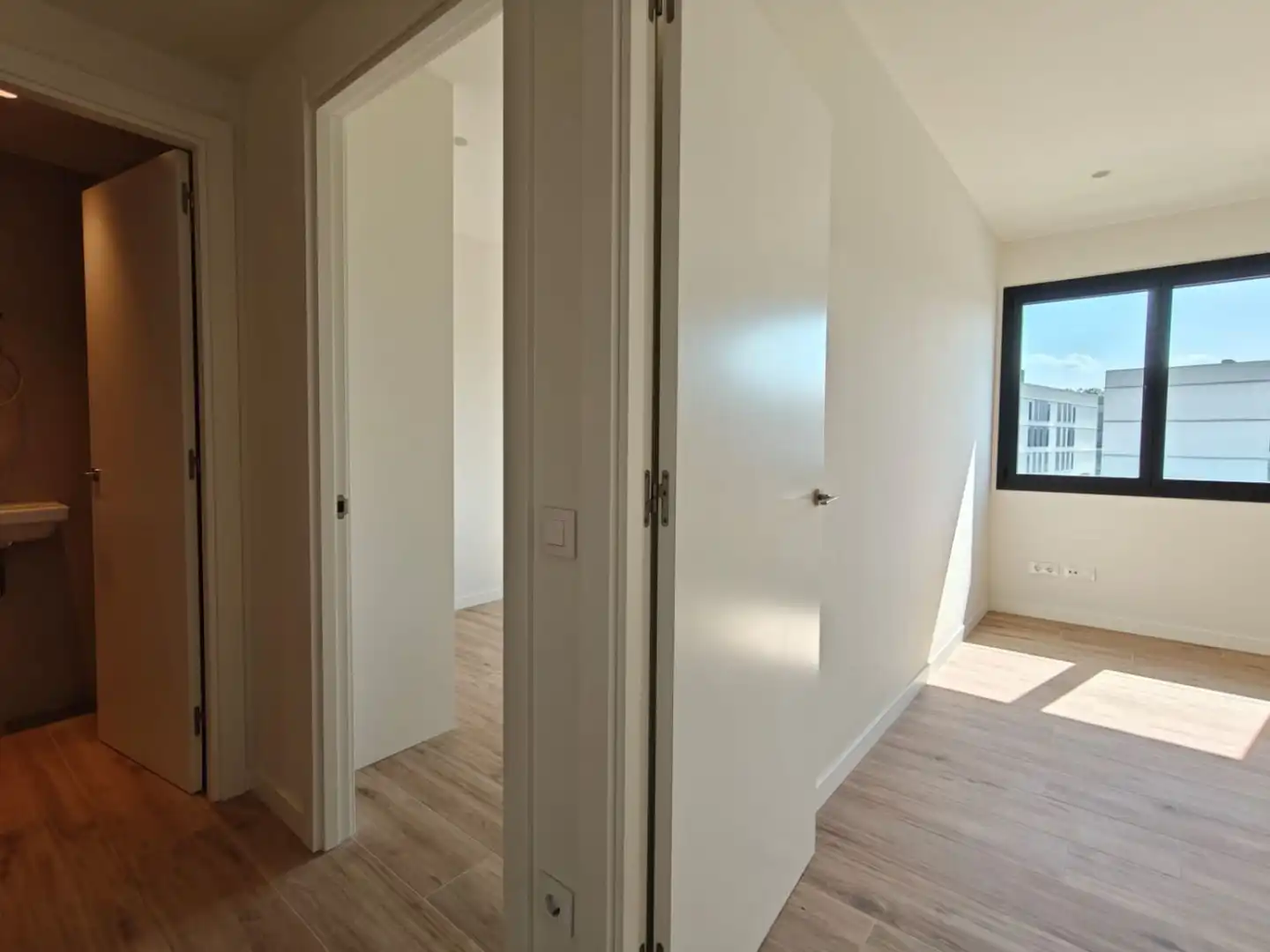 Flat for rent in Girona  with Air Conditioner, Heating and Terrace