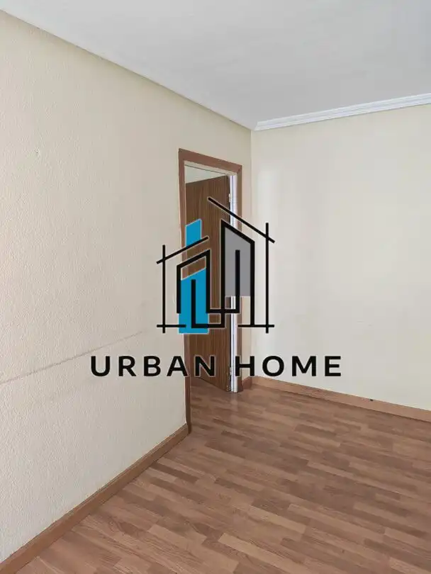 Flat for sale in León Capital   with Heating and Terrace
