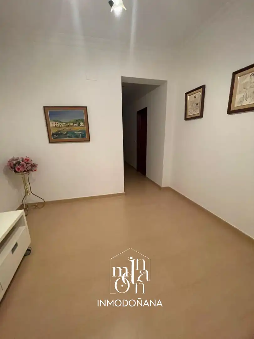 Casa o xalet en venda en Bollullos Par del Condado amb Aire condicionat, Terrassa i Moblat