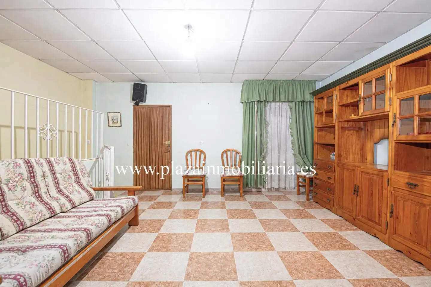 Casa o chalet en venta en Lucena con Terraza, Trastero y Balcón