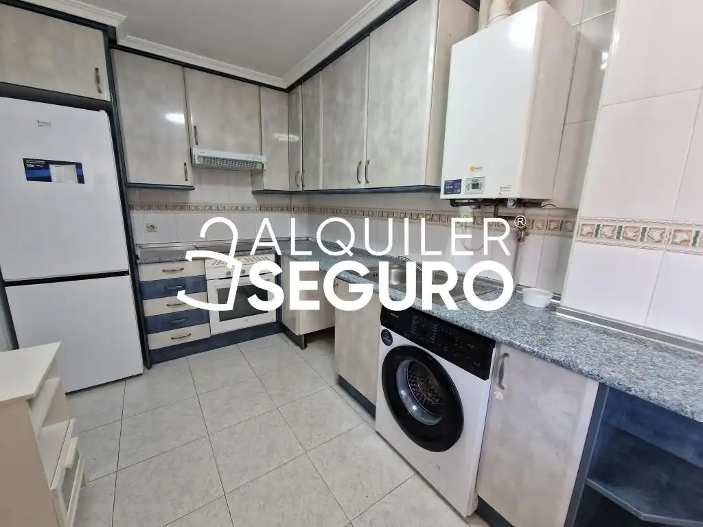 Küche von Haus oder Chalet zur Miete in Fuenlabrada mit Heizung, Terrasse und Abstellraum
