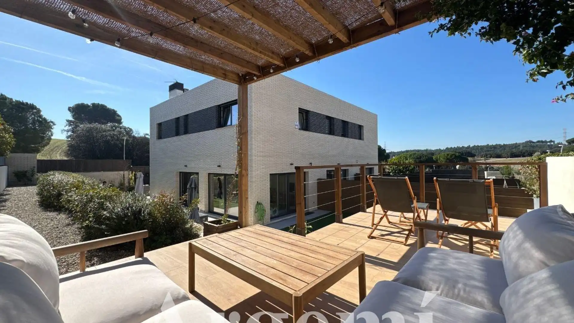 Terrassa de Casa adosada en venda en Palau-solità i Plegamans amb Jardí privat i Alarma