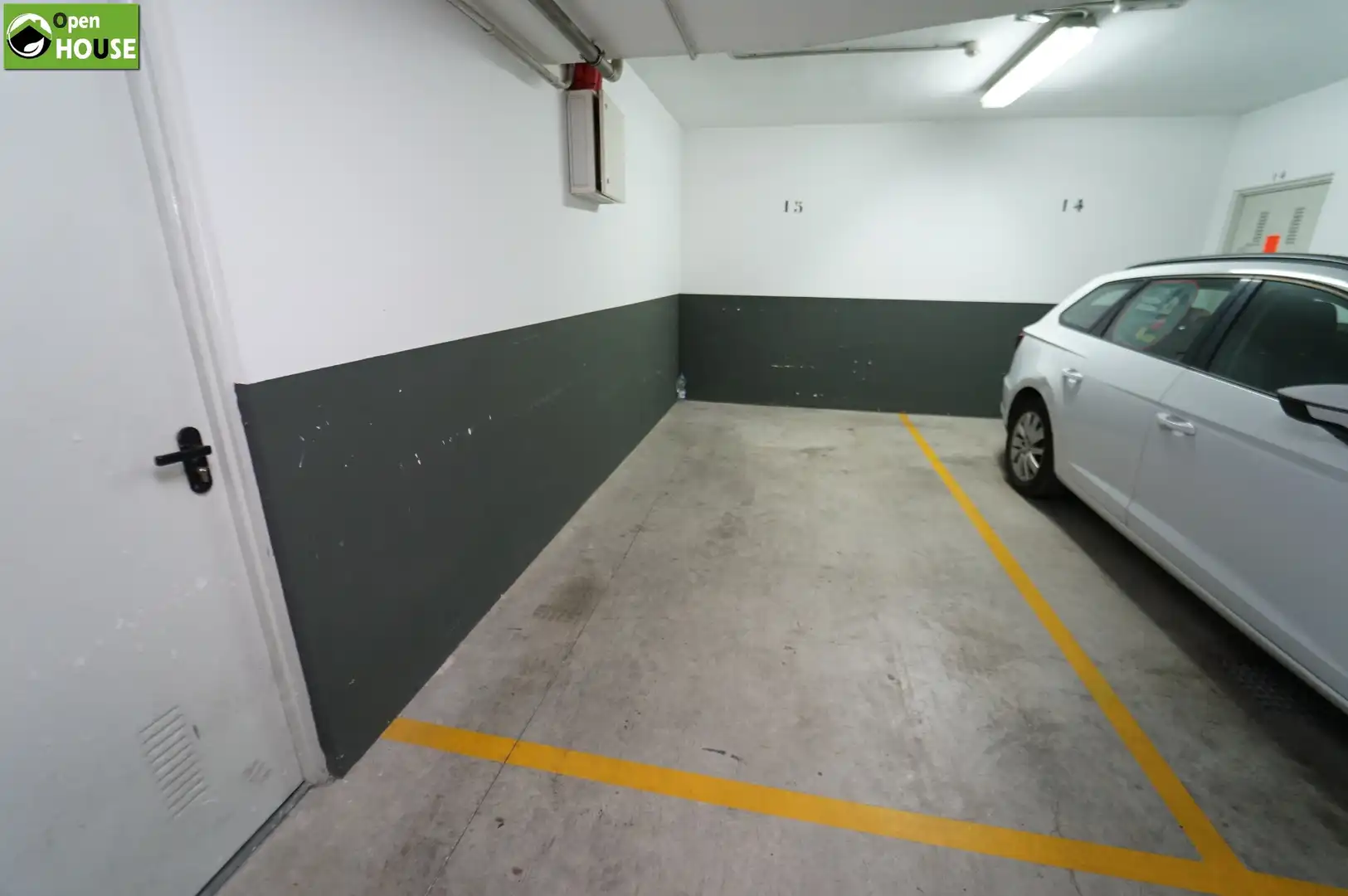 Parking of Flat for rent in Armilla  with Air Conditioner, Furnished and Oven