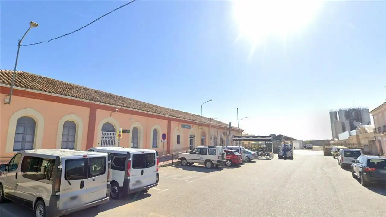 Planta baixa en venda a Canalón, Hellín