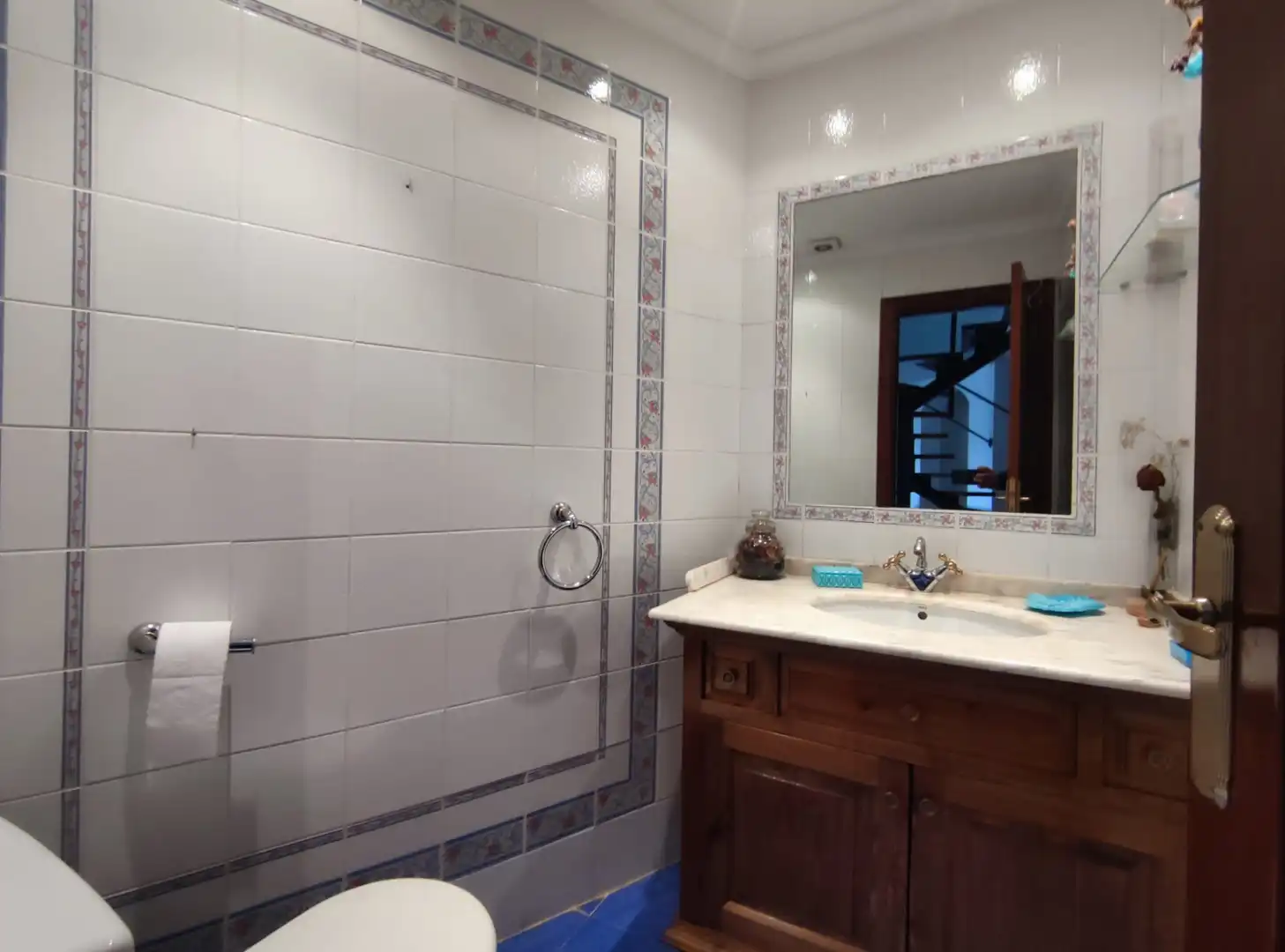 Baño de Apartamento en venta en Ezcaray con Calefacción, Terraza y Trastero
