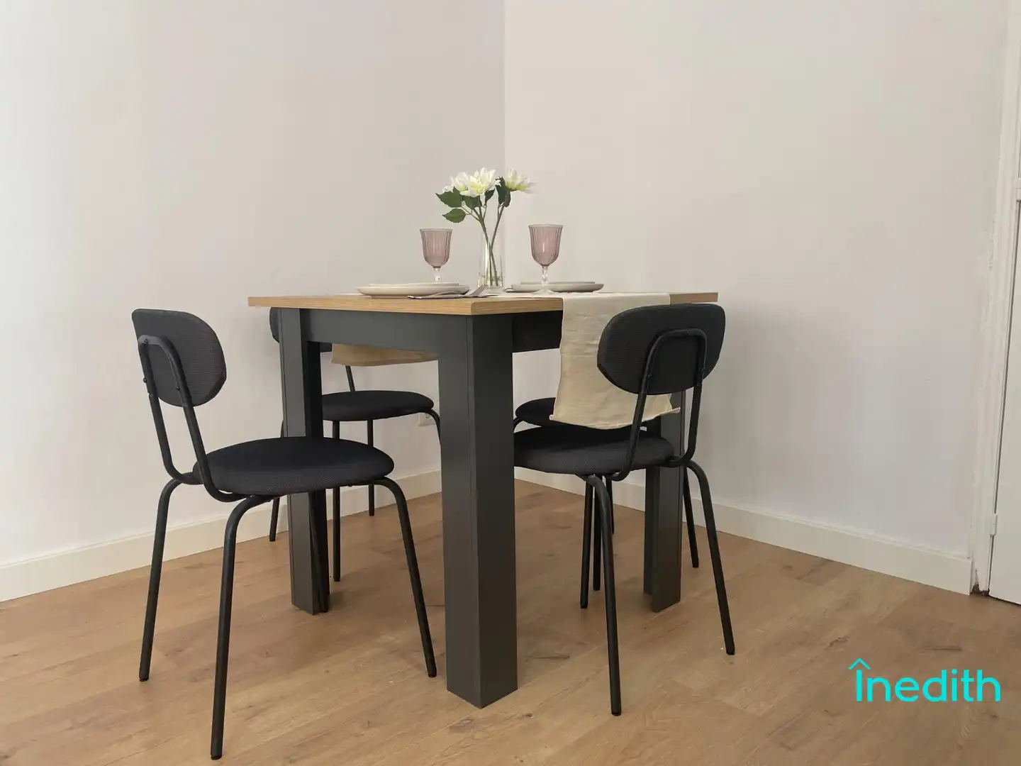Comedor de Piso en venta en El Prat de Llobregat con Calefacción, Parquet y Terraza