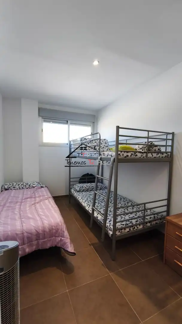 Habitación de Apartamento en venta en Benicarló con Aire acondicionado, Calefacción y Jardín privado