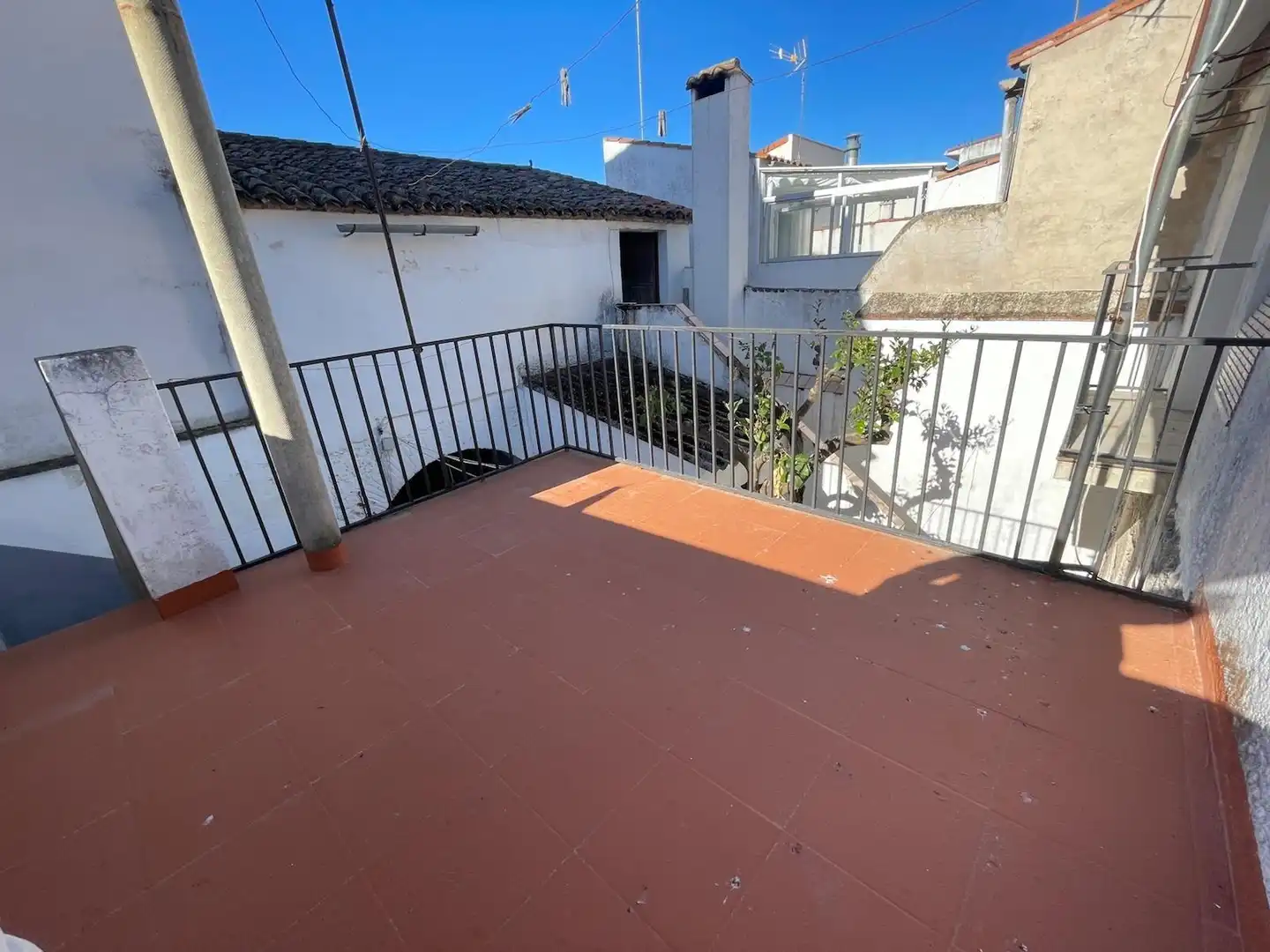 Terrasse von Haus oder Chalet zum Verkauf in Malpartida de Cáceres mit Terrasse, Abstellraum und Möbliert