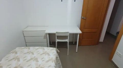 Foto 4 de Habitació a Carrer de Francesc Gil de Frederic, 10, Centre, Tortosa