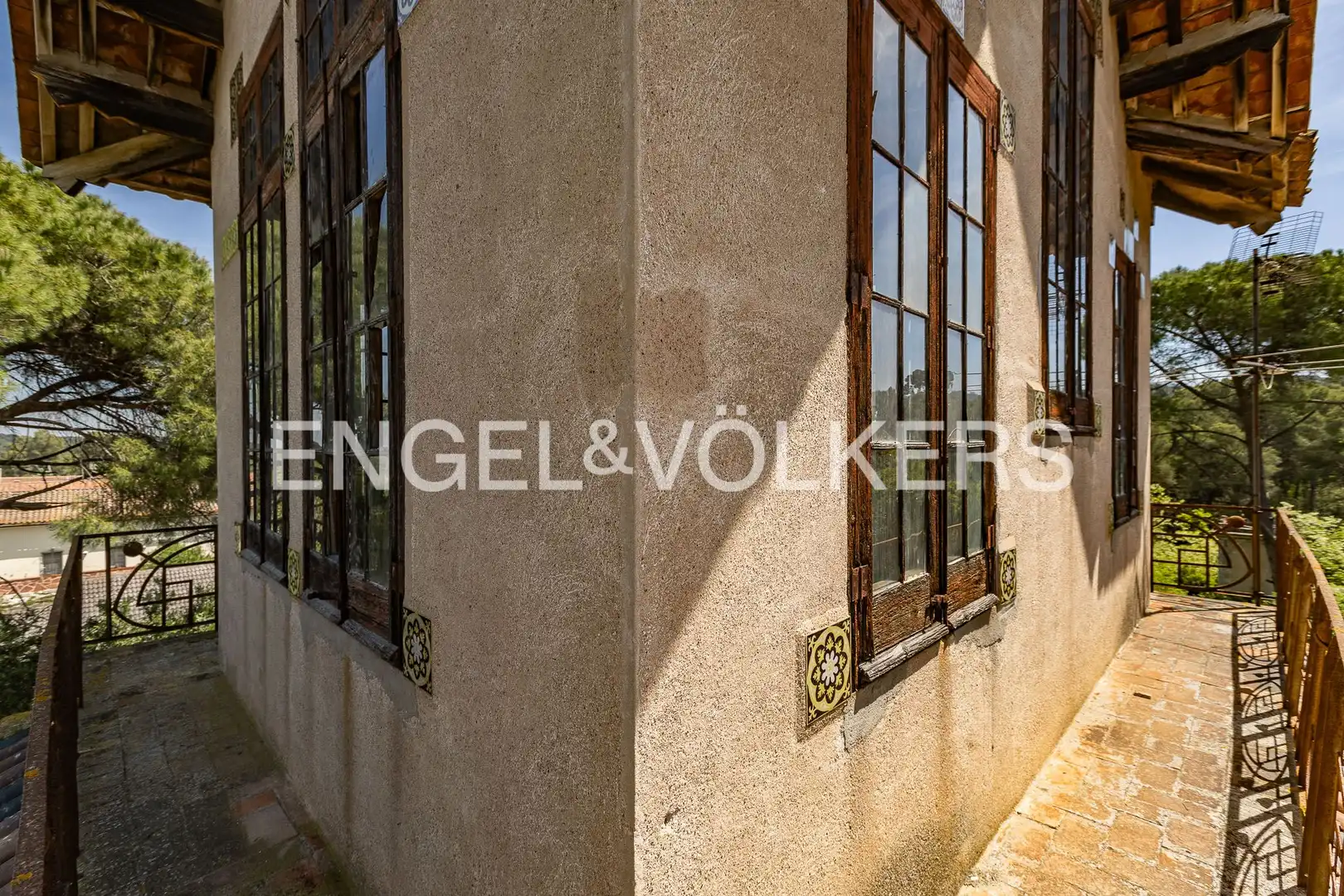 Exterior view of Houses for sale in Sant Cugat del Vallès  with Heating, Private garden and Terrace