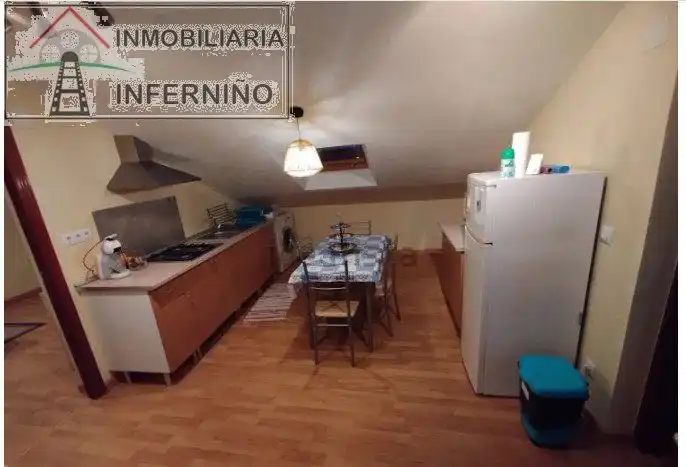 Küche von Dachboden zur Miete in Ferrol