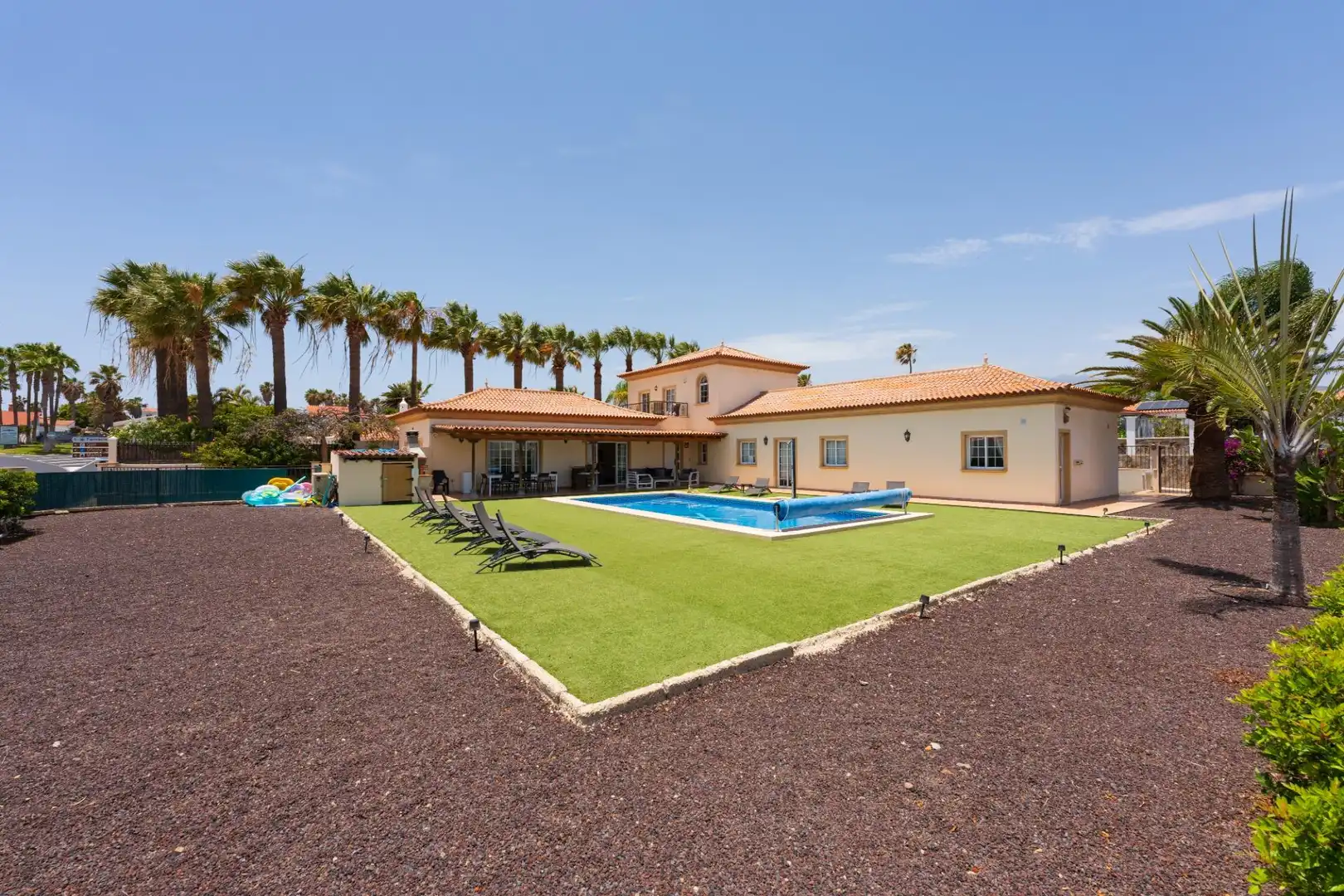 Swimming pool of Houses for sale in San Miguel de Abona  with Air Conditioner, Private garden and Terrace
