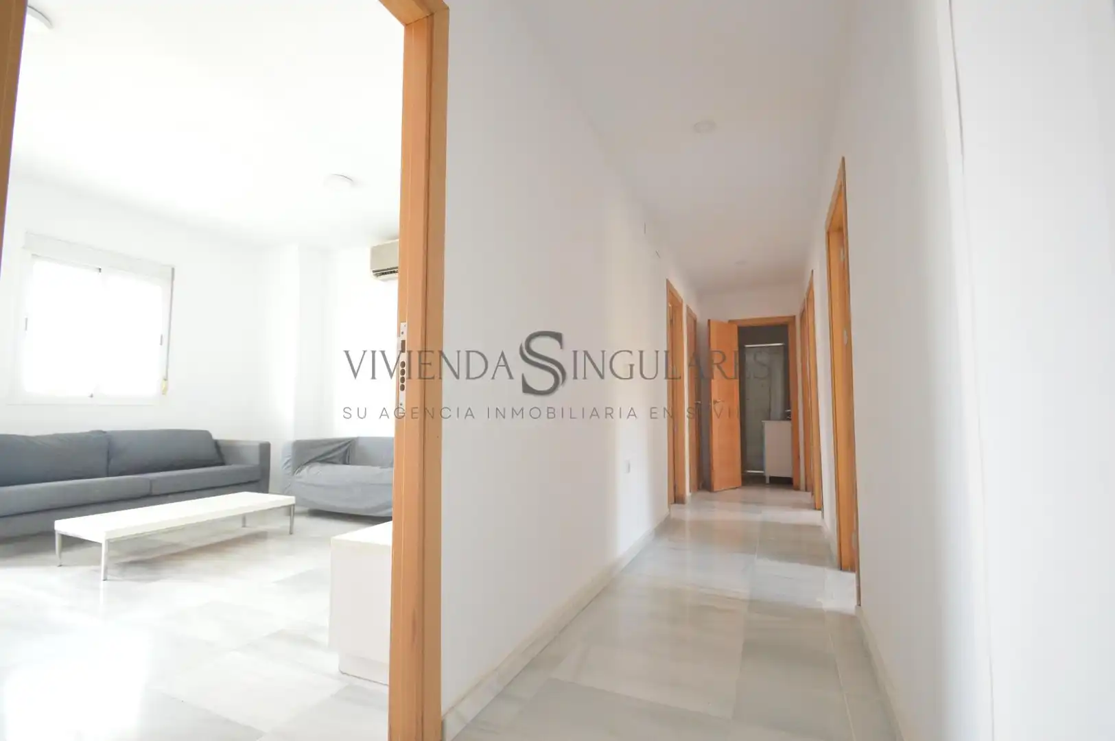 Piso en venta en Sevilla con Aire acondicionado, Terraza y Piscina comunitaria