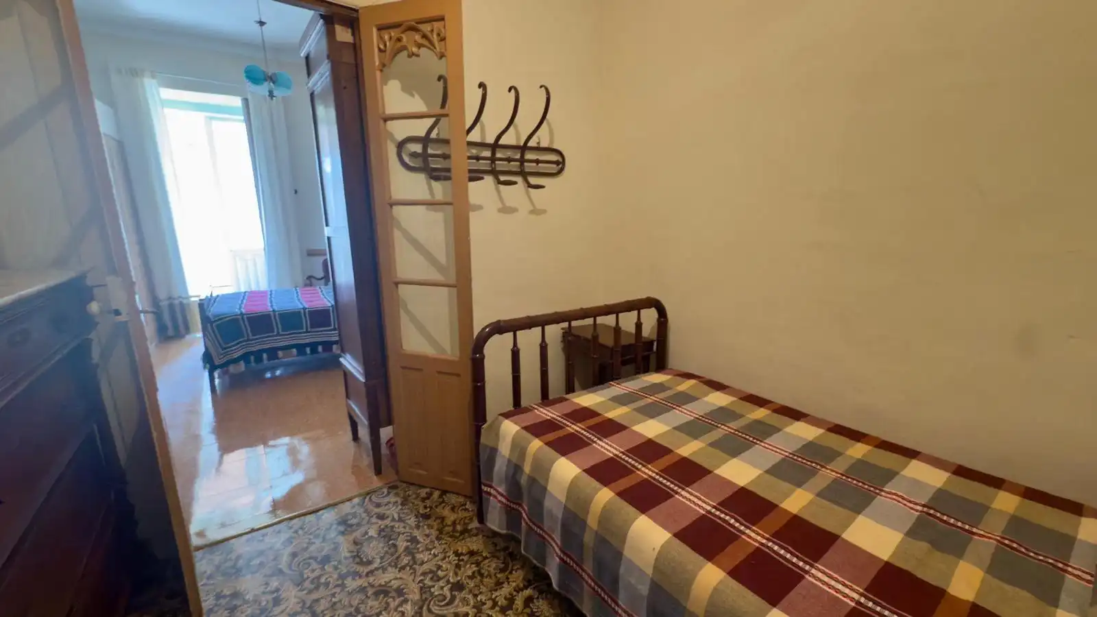 Habitación de Finca rústica en venta en Cenlle con Jardín privado, Terraza y Trastero