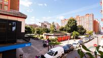 Vista exterior de Pis en venda en Gijón  amb Calefacció, Parquet i Terrassa