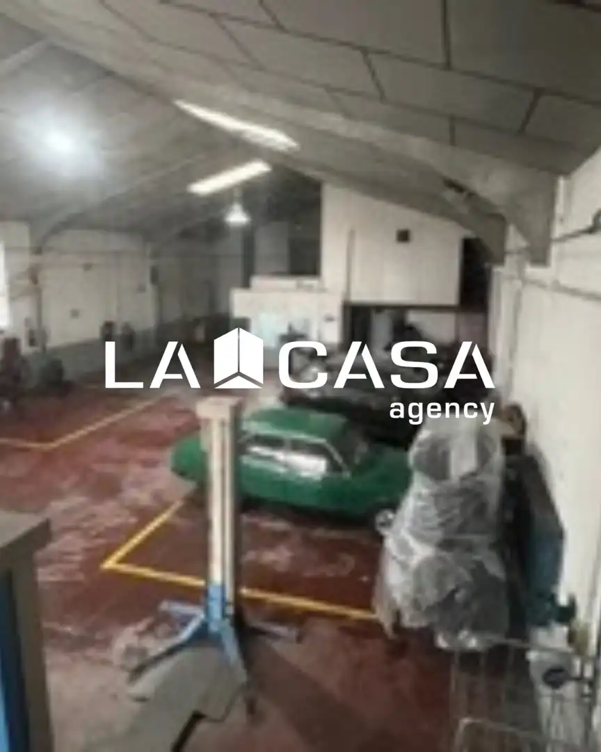 Fabrikhallen zum Verkauf in La Rinconada