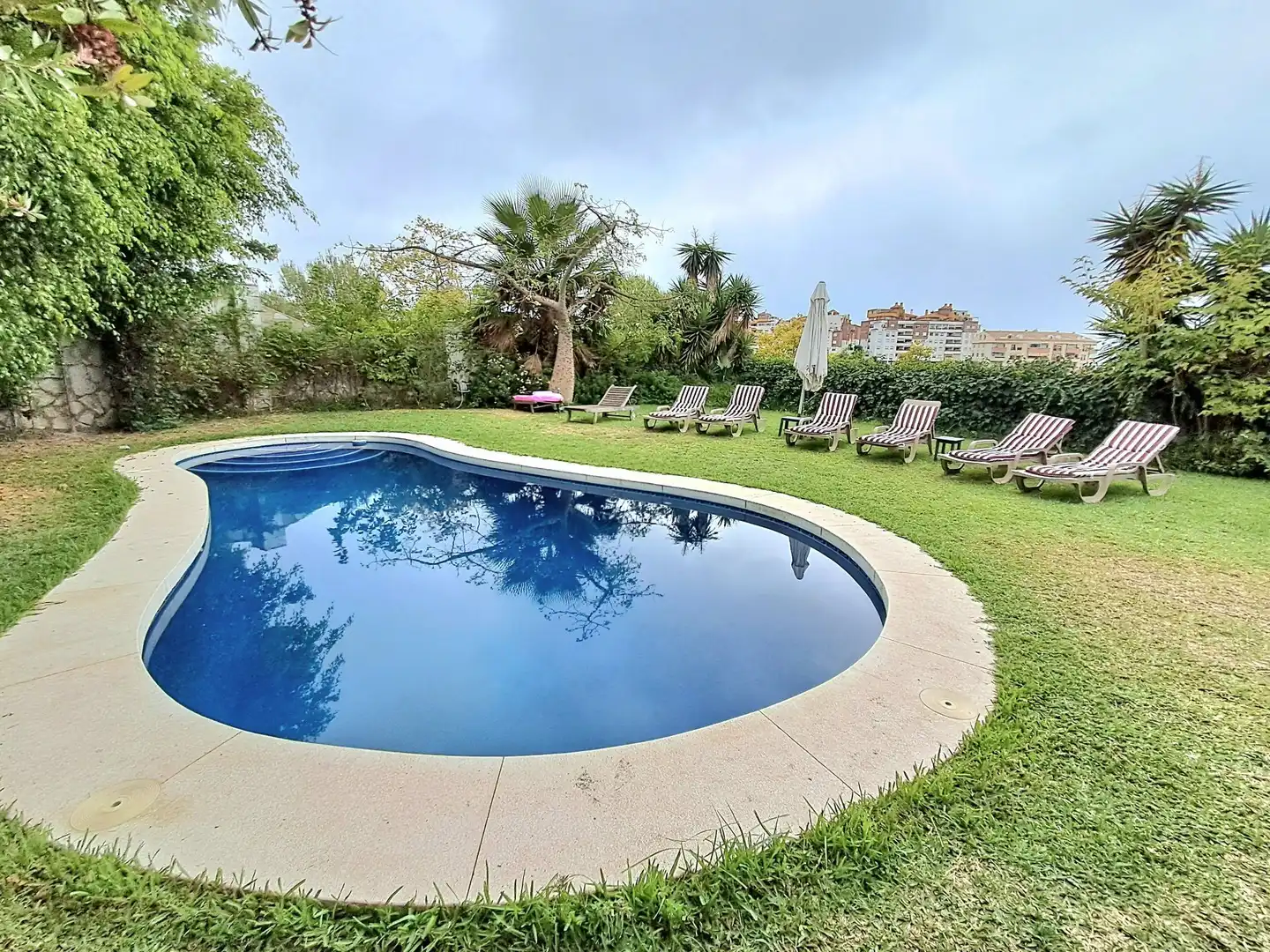 Swimming pool of Houses for sale in Benalmádena  with Air Conditioner, Private garden and Terrace