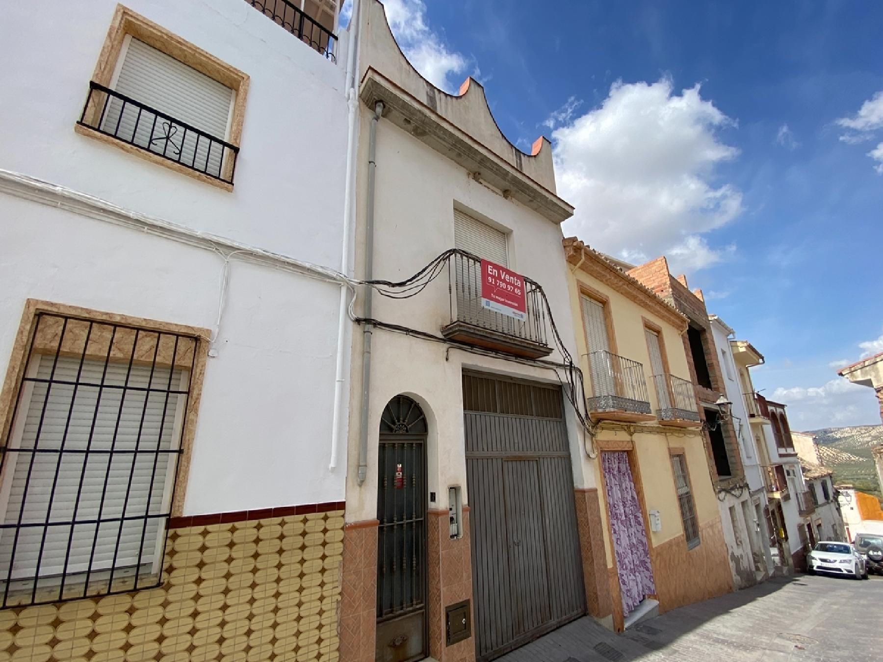 Exterior view of House or chalet for sale in Cuevas de San Marcos  with Terrace and Storage room