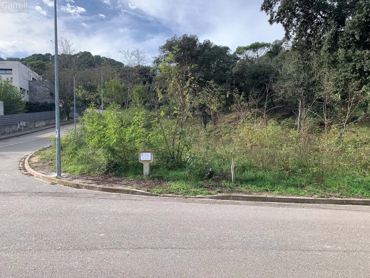Lands and plots for sale in AV GOLF