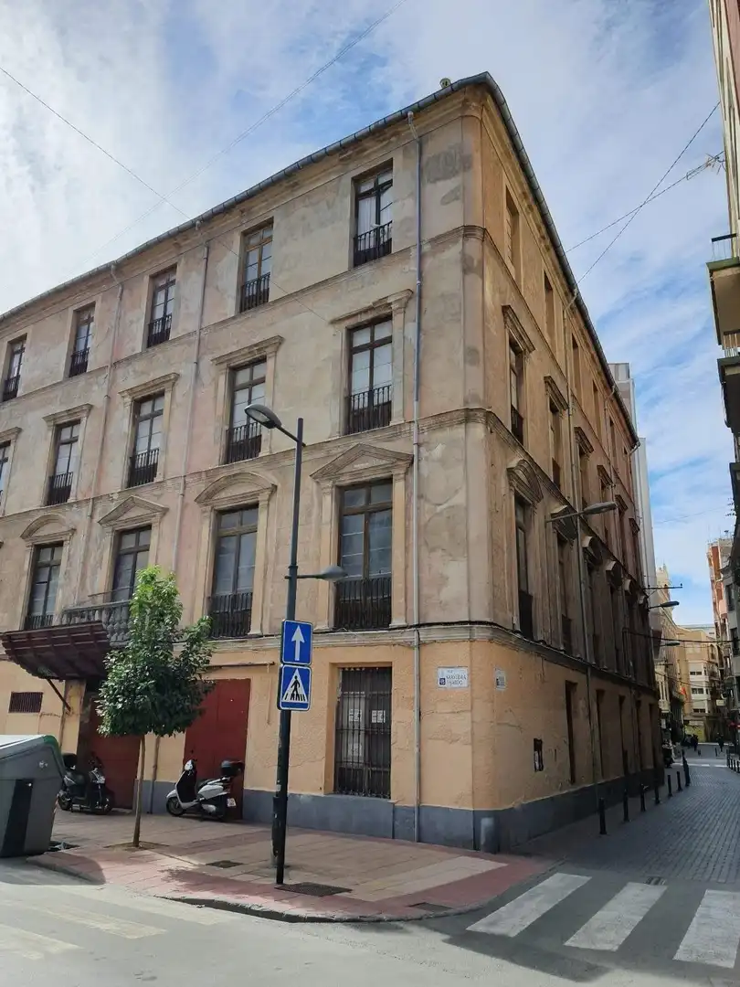 Gewerbefläche zum Verkauf in Calle de Saavedra Fajardo 17, imagen 10