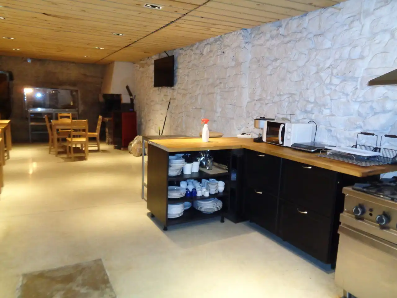 Commercial properties for sale in Anguciana