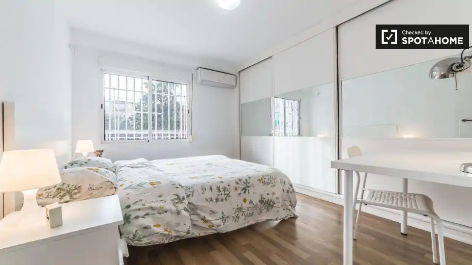 Appartamento con terrazza in affitto a Poblats Marítims, imagen 18