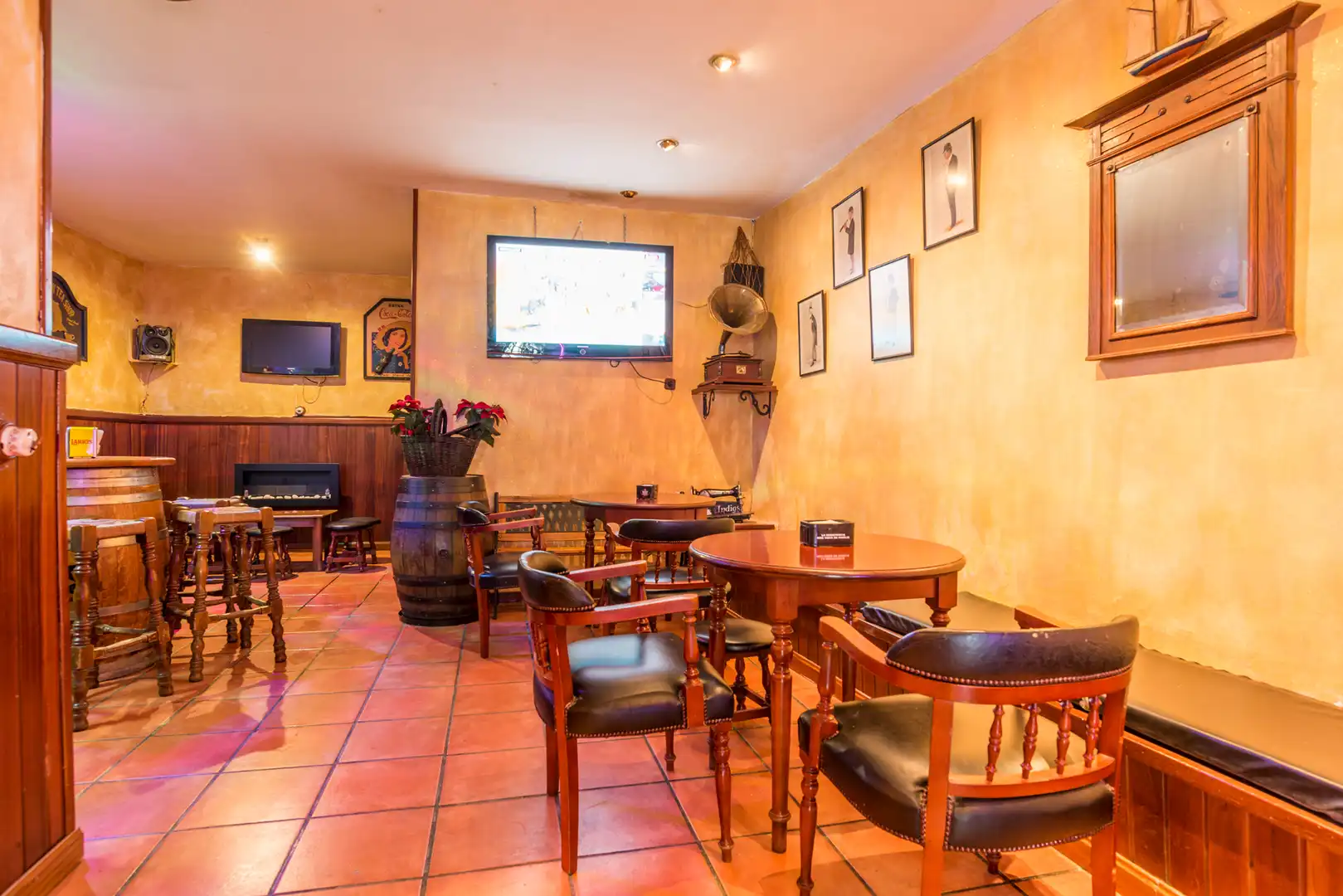 Local en venta en Calle del Teniente Ortiz de Zárate, Chinchón
