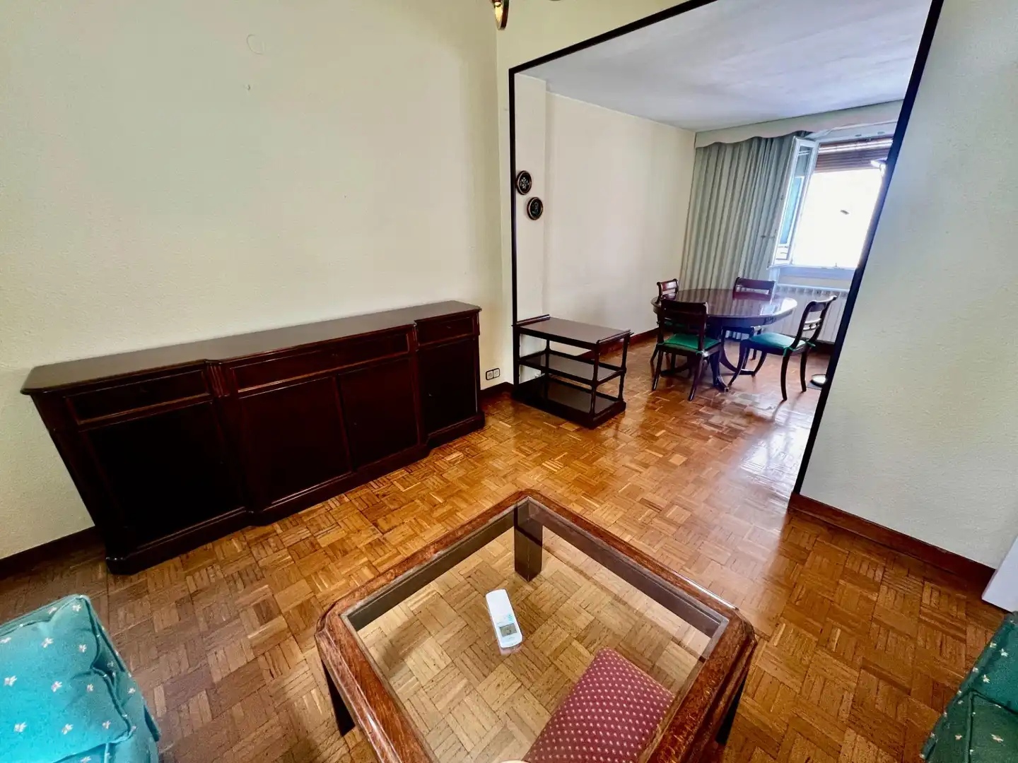 Sala d'estar de Pis de lloguer en Zaragoza amb Aire condicionat, Calefacció i Parquet