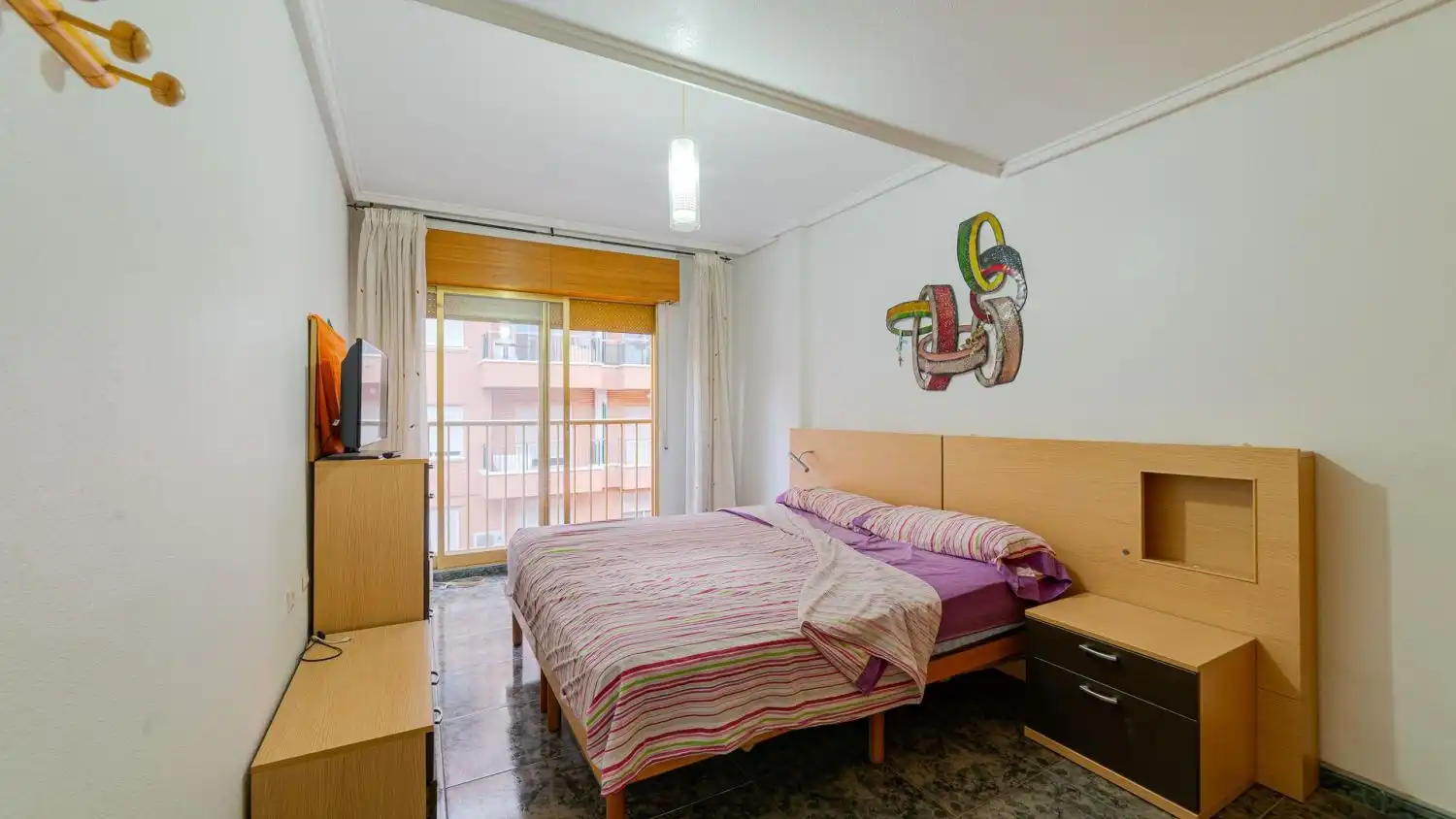 Habitación de Casa adosada en venta en Orihuela con Terraza y Balcón