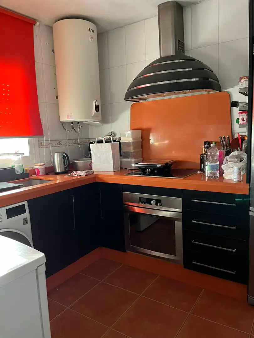 Küche von Einfamilien-Reihenhaus zum Verkauf in El Puerto de Santa María mit Terrasse und Möbliert