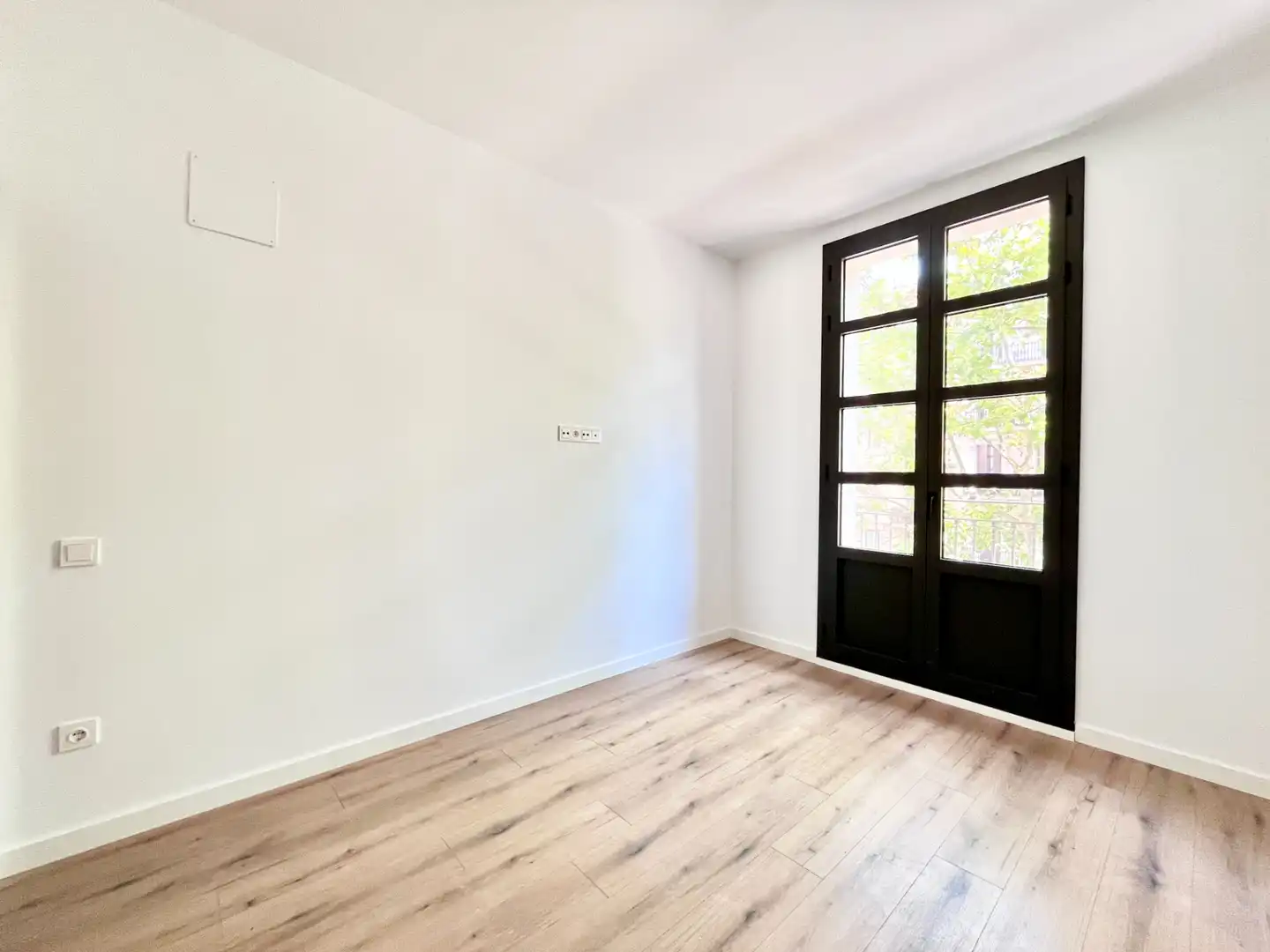 Dormitori de Pis de lloguer en Barcelona amb Aire condicionat, Calefacció i Parquet