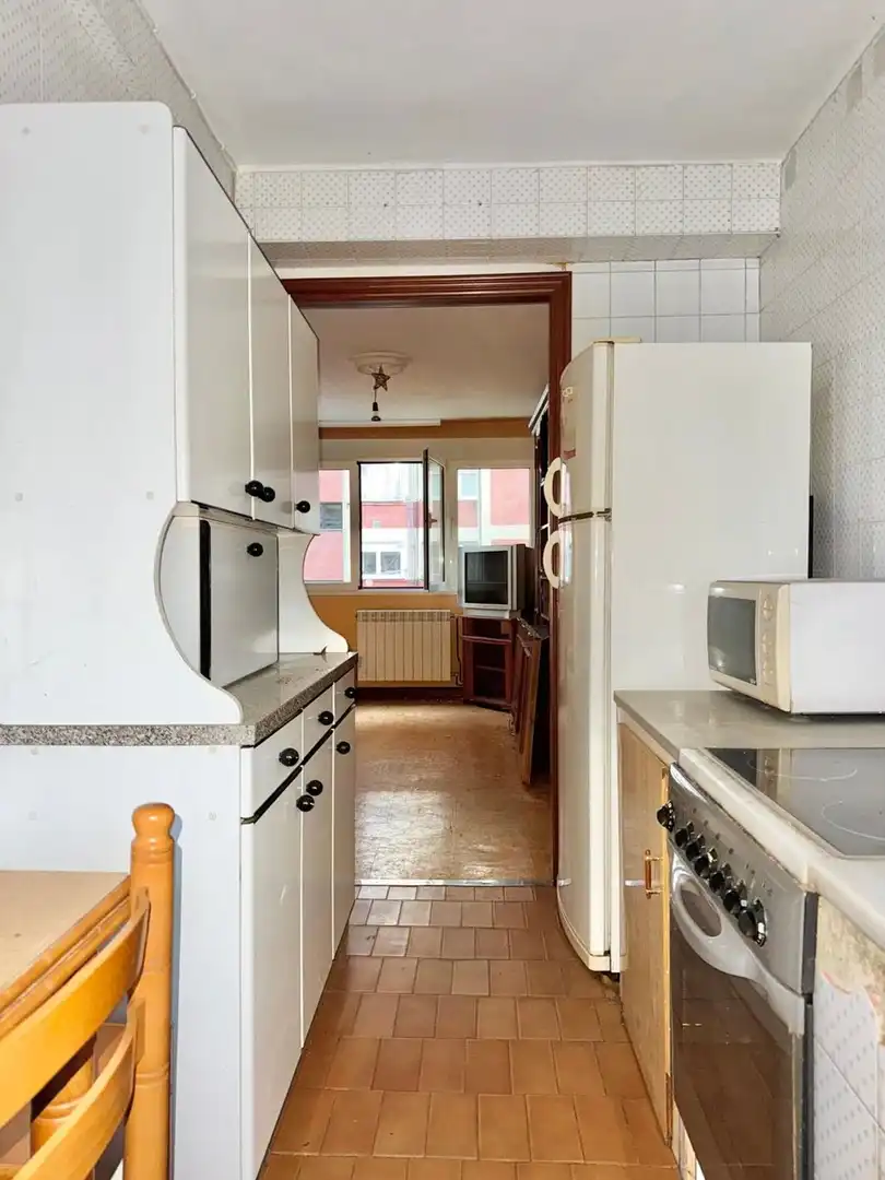 Kitchen of Flat for sale in Oviedo   with Heating and Swimming Pool