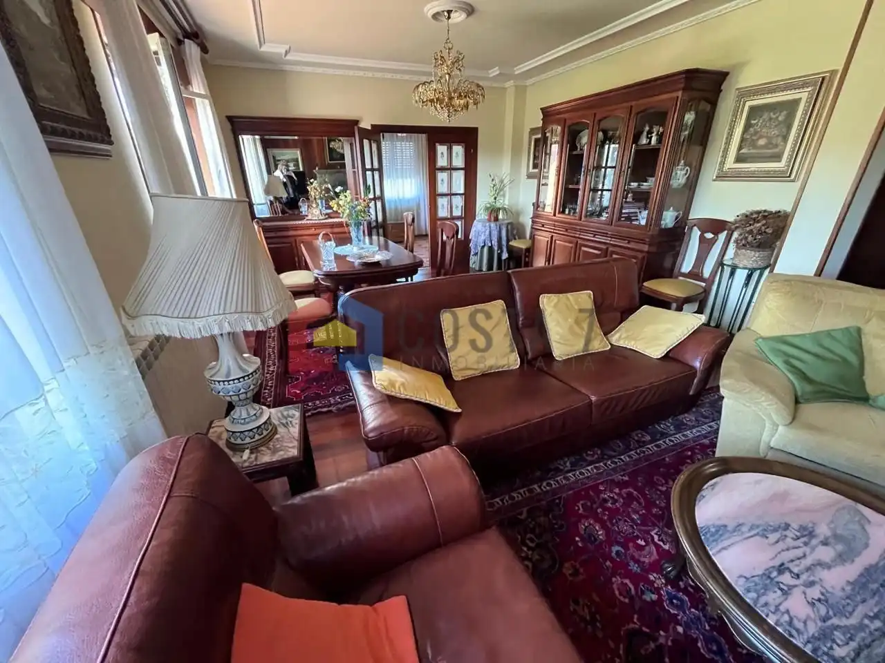Sala d'estar de Casa o xalet en venda en Miengo amb Jardí privat i Terrassa