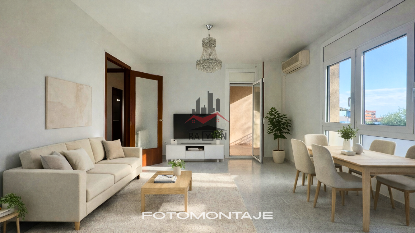 Living room of Flat for sale in Figueres  with Heating