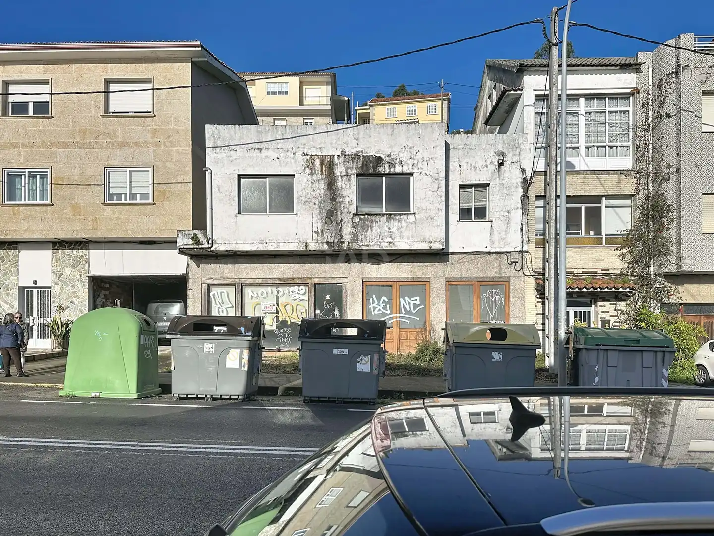 Außenansicht von Einfamilien-Reihenhaus zum Verkauf in Sanxenxo mit Klimaanlage, Heizung und Terrasse