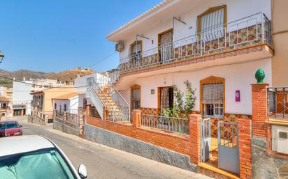 Vista exterior de Casa adosada en venda en Álora amb Aire condicionat i Terrassa