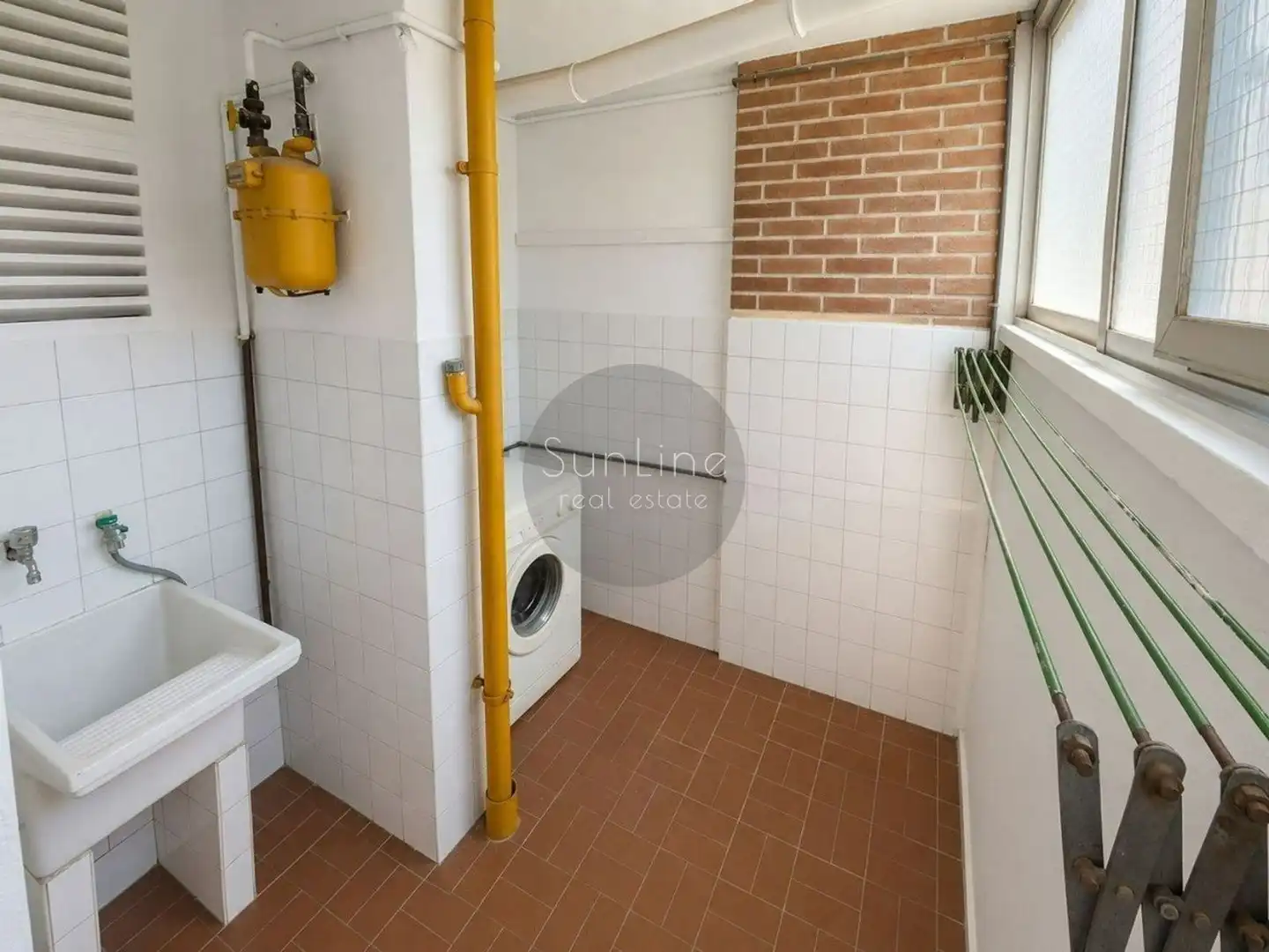 Kitchen of Flat for rent in Algirós