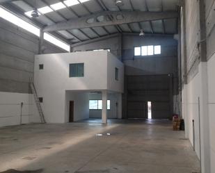 Industrial buildings to rent in Oroso