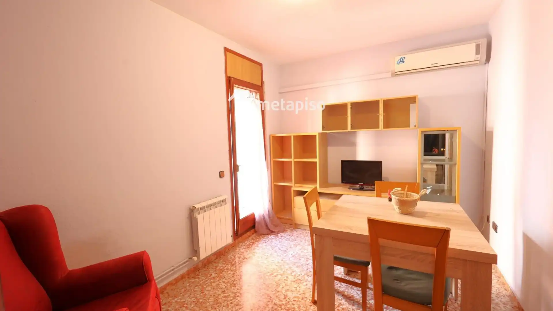 Sala d'estar de Àtic en venda en El Vendrell amb Calefacció i Terrassa