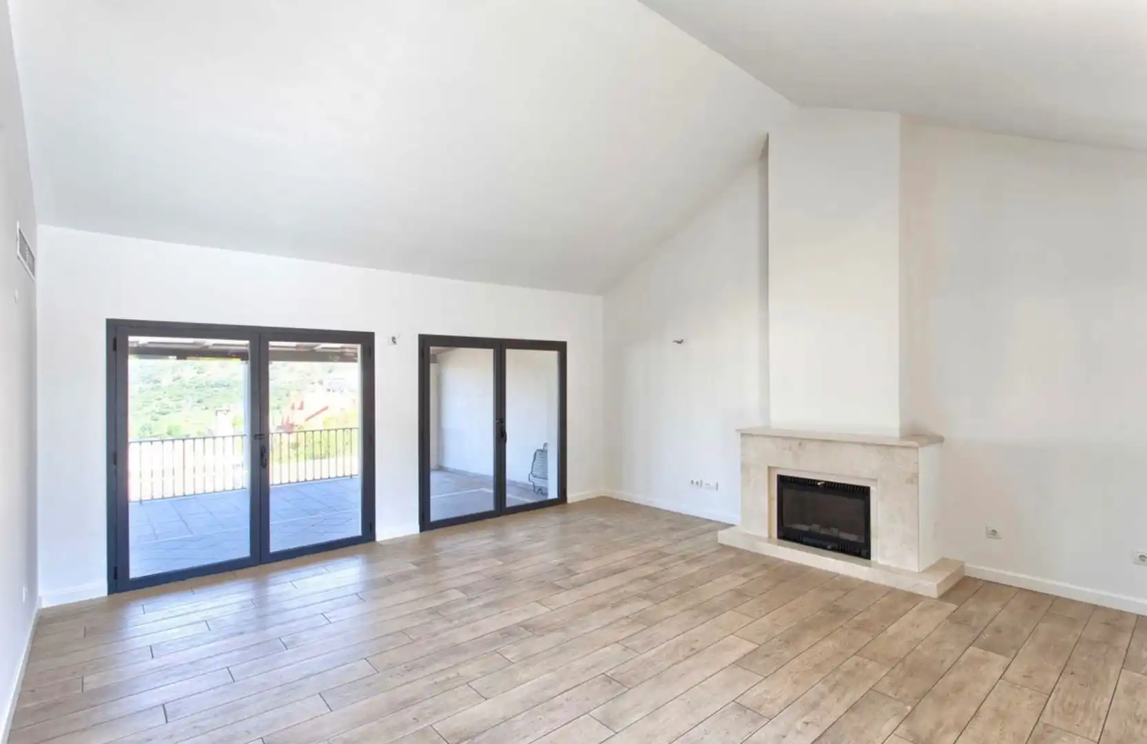 Casa a schiera con terrazza in vendita a Avenida de Ronda, imagen 2
