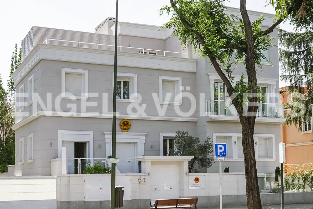 Exterior view of Flat for rent in Madrid  with Air Conditioner, Heating and Parquet flooring