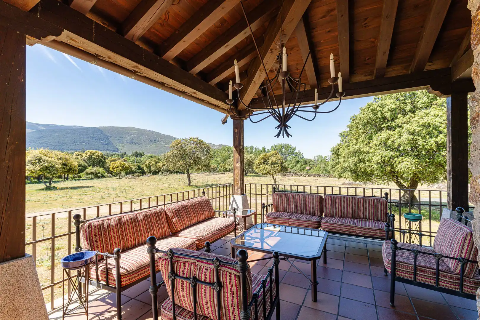 Terrassa de Casa o xalet en venda en Ortigosa del Monte amb Calefacció, Jardí privat i Terrassa