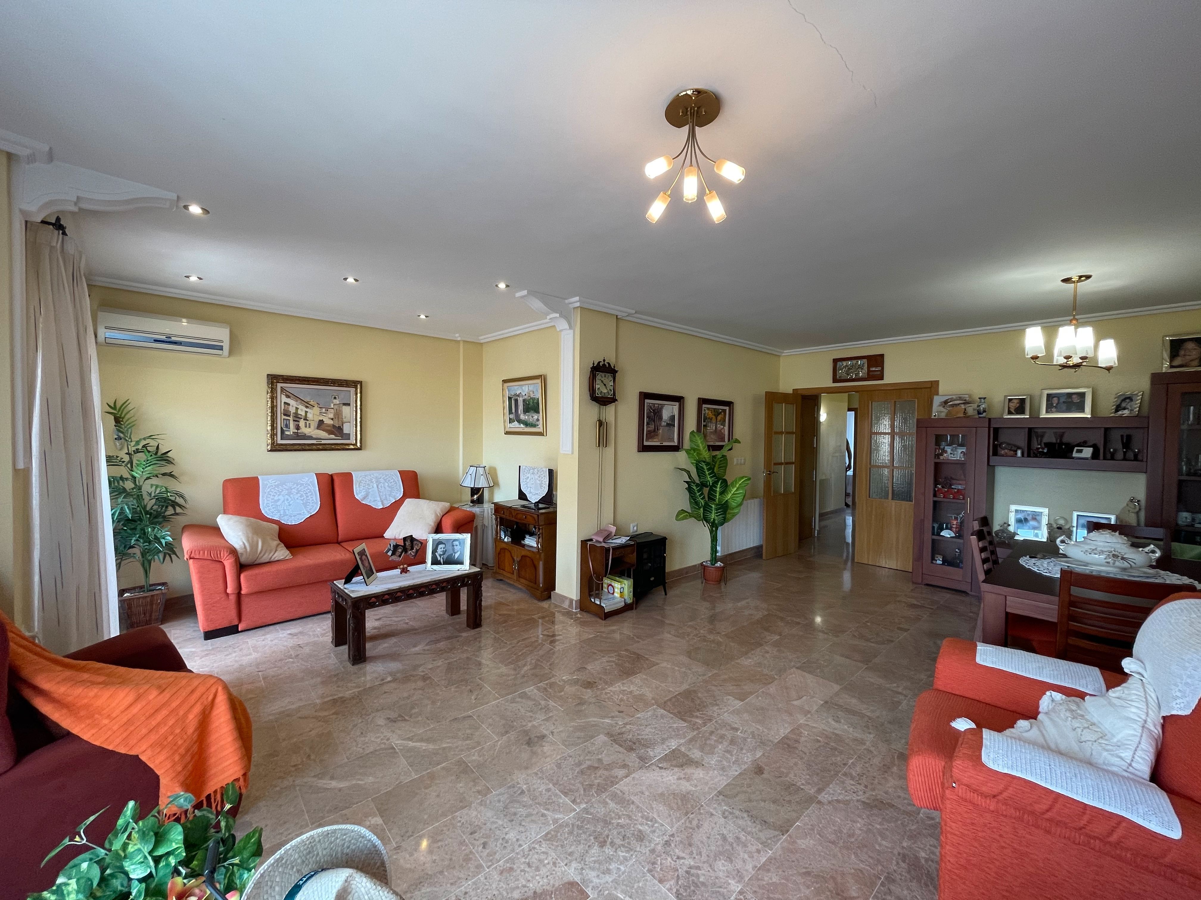 Living room of Flat for sale in Cehegín  with Air Conditioner, Terrace and Storage room