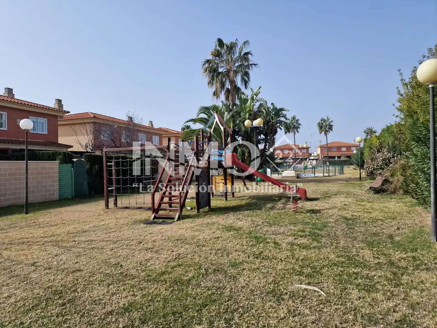 Detached house with pool for sale in Carrer Moscú, imagen 29