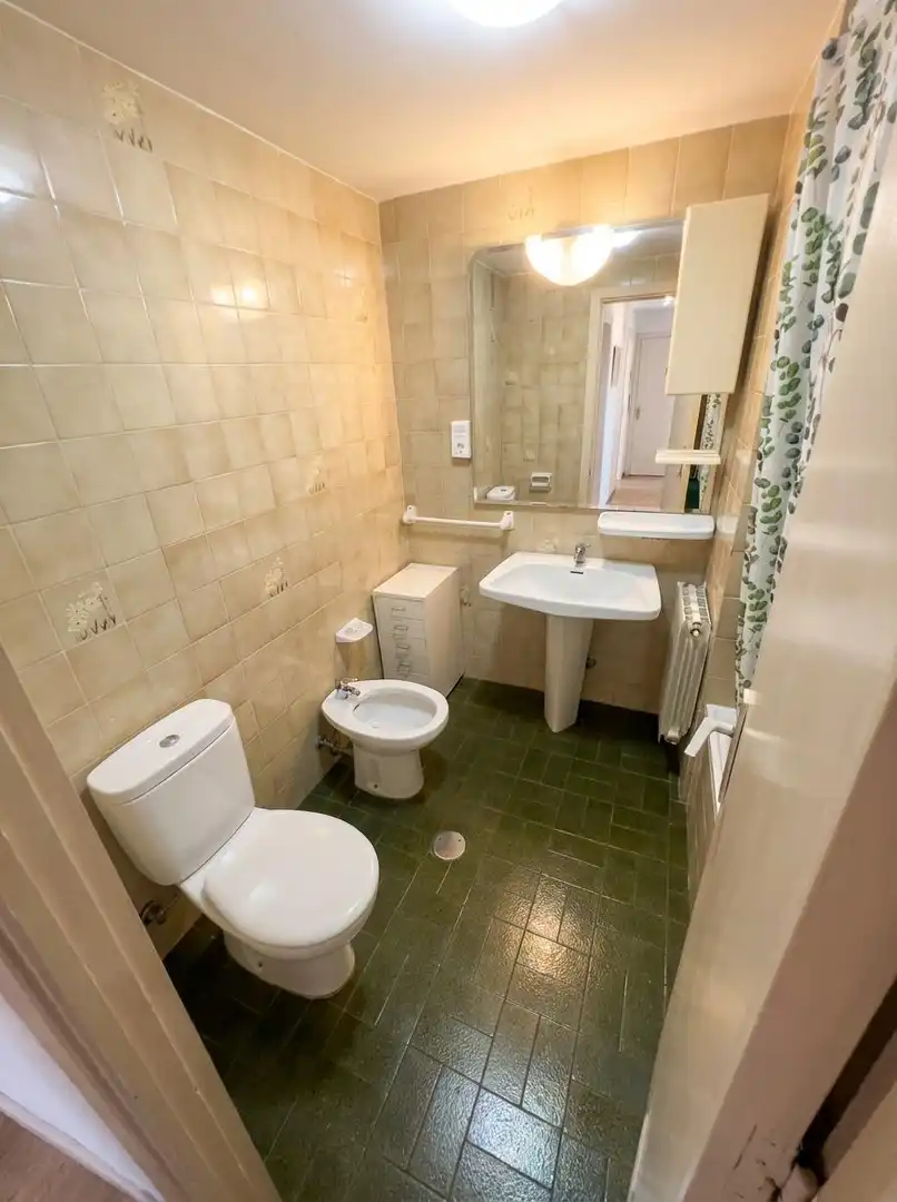 Baño de Piso de alquiler en Norte