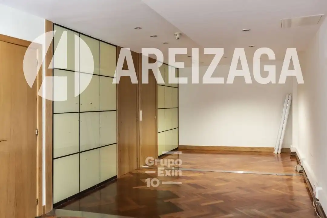 Büro zum Verkauf in Donostia - San Sebastián  mit Klimaanlage, Heizung und Abstellraum
